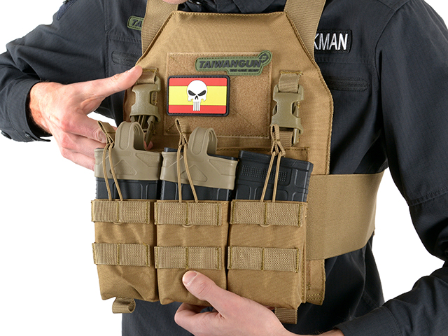 Buckle Up Triple SR25/AR-10/M14/SCAR-H Pouch Panel - MB