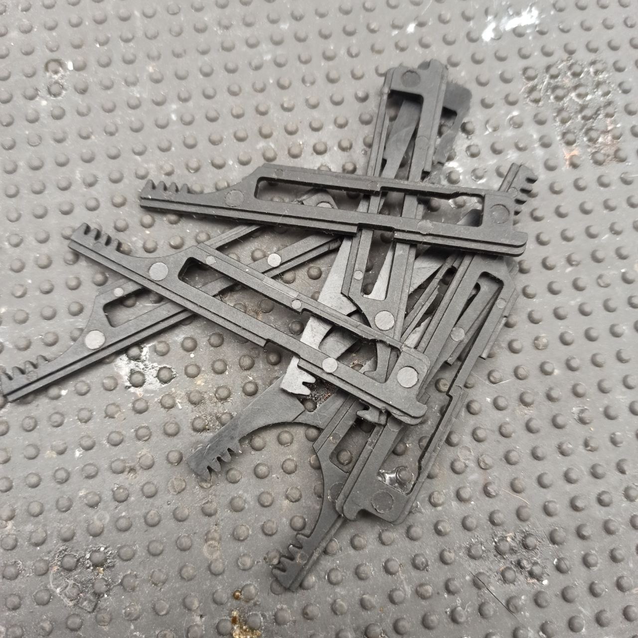 Arcturus AK-Selectorplate, 4 Zähne (A.N.; Limited)